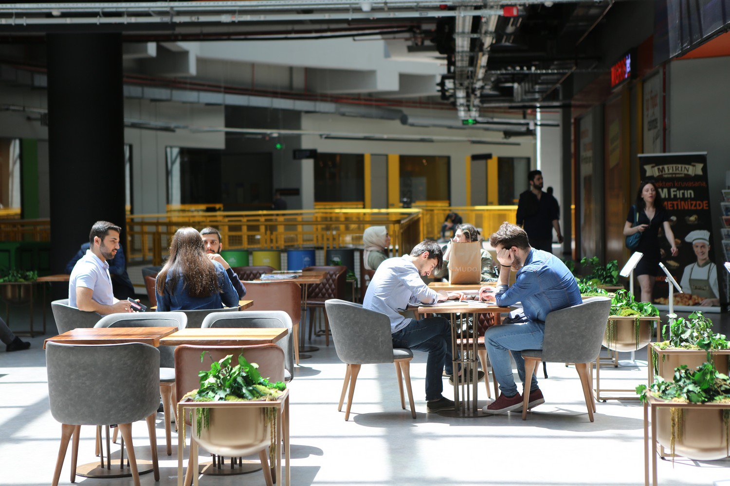 İstanbul Nişantaşı Üniversitesi NeoTech Campus öğrenci yaşamı